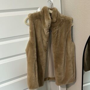 Ann Taylor Cream Faux Fur Vest